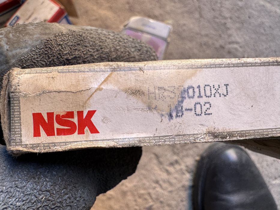 Подшипник әр тұрлі өлшемдер