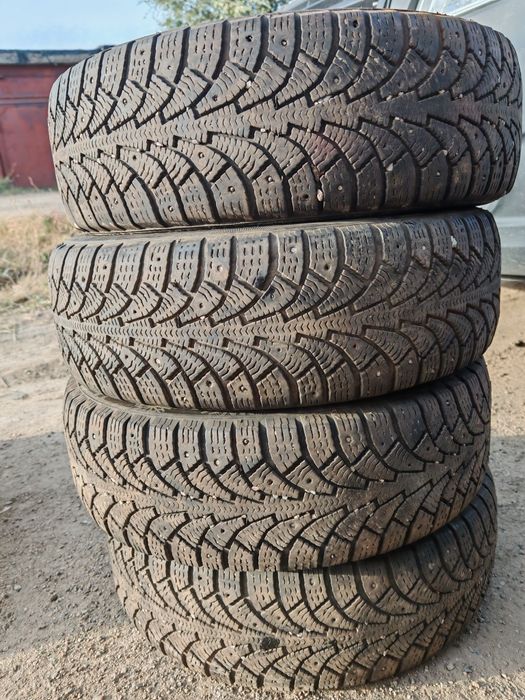 Продам зимние шины r14