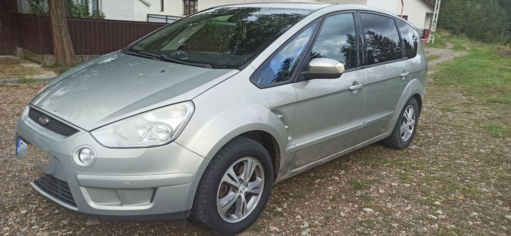 Se vinde Ford S-max