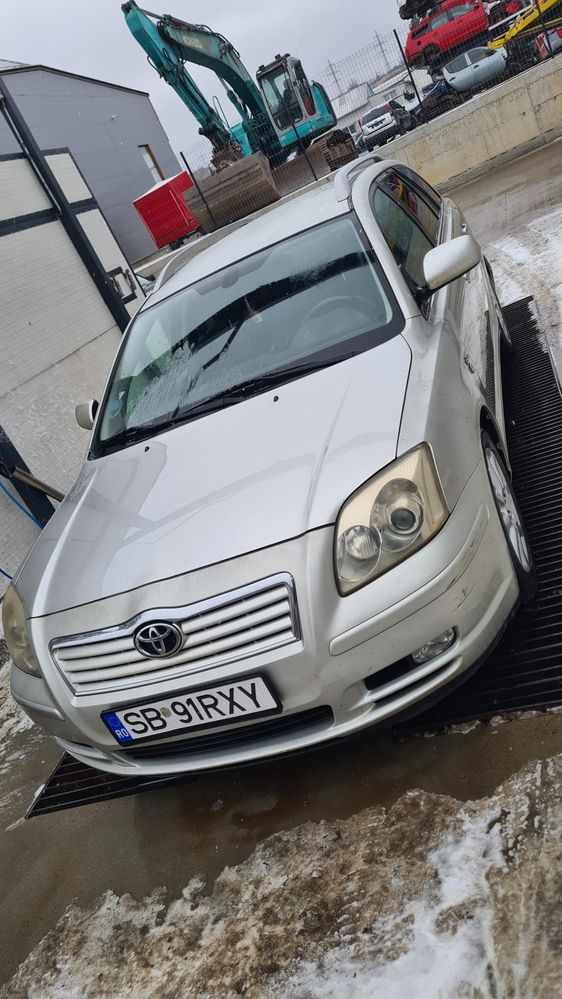 Vand Toyota Avensis
