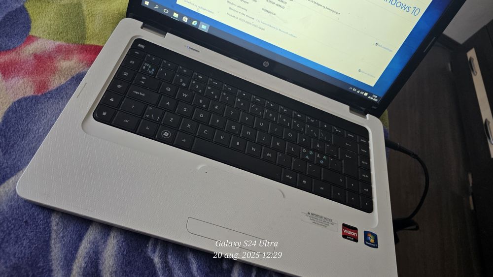 Vând laptop HP g62 funcțional. Ofer încărcător original 130 leii