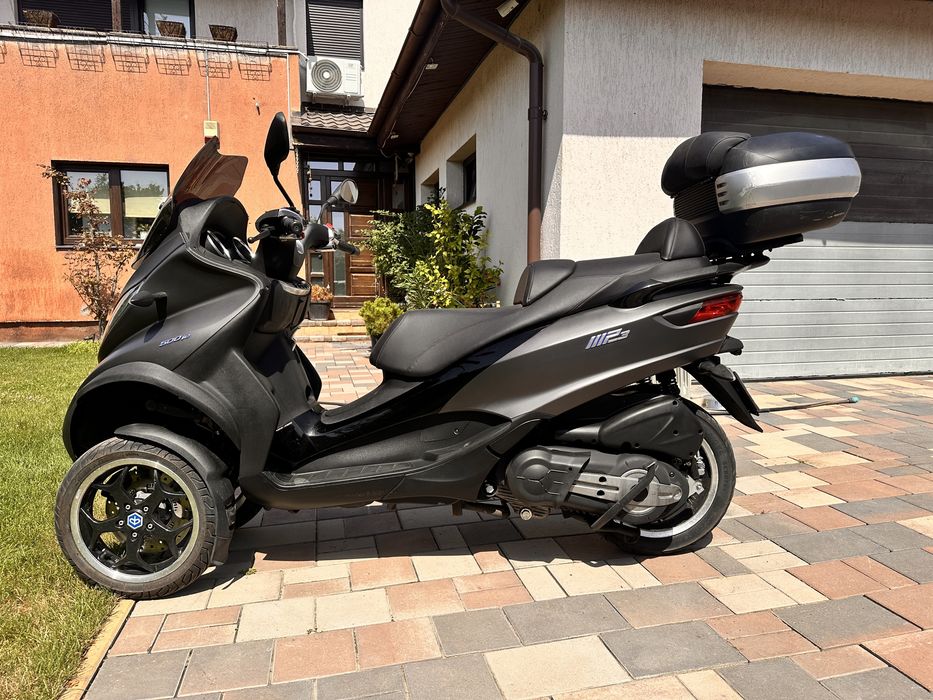 Piaggio 3 roti, piagio mp3, scuter 3 roti, scuter piaggio, piaggio 500