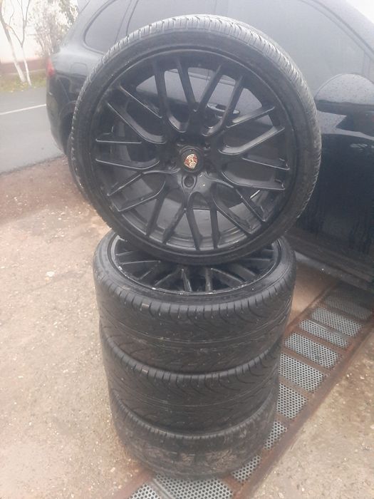 Jante  cu anvelope R22 porsche audi wolkswagen