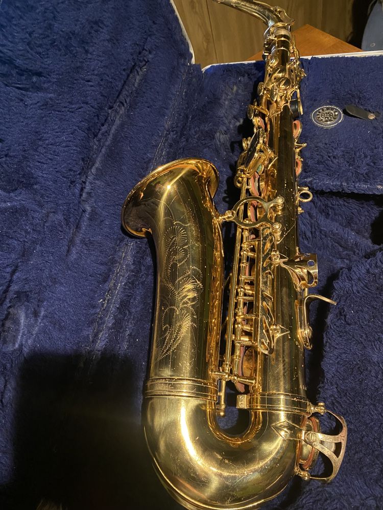 Saxofon Alto Vintage Auriu