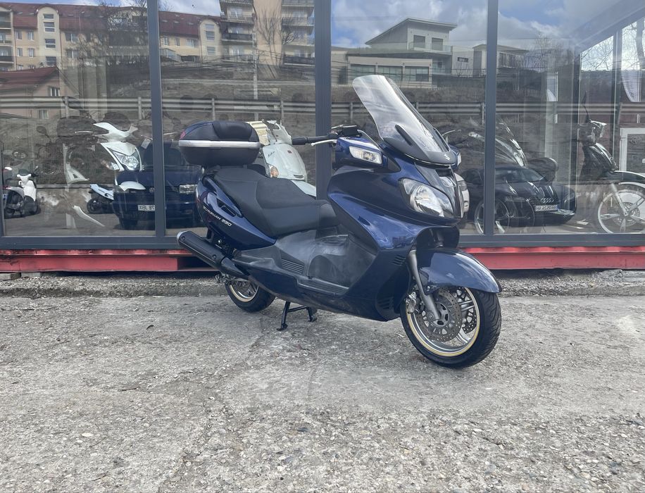 Scuter / maxi- scooter Suzuki Burgman 650