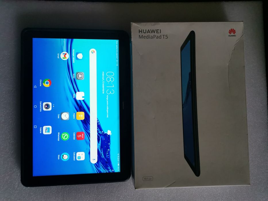 Tableta Huawei T5 wireless și cartela SIM