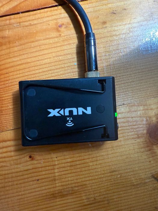 NUX B-8 Wireless System