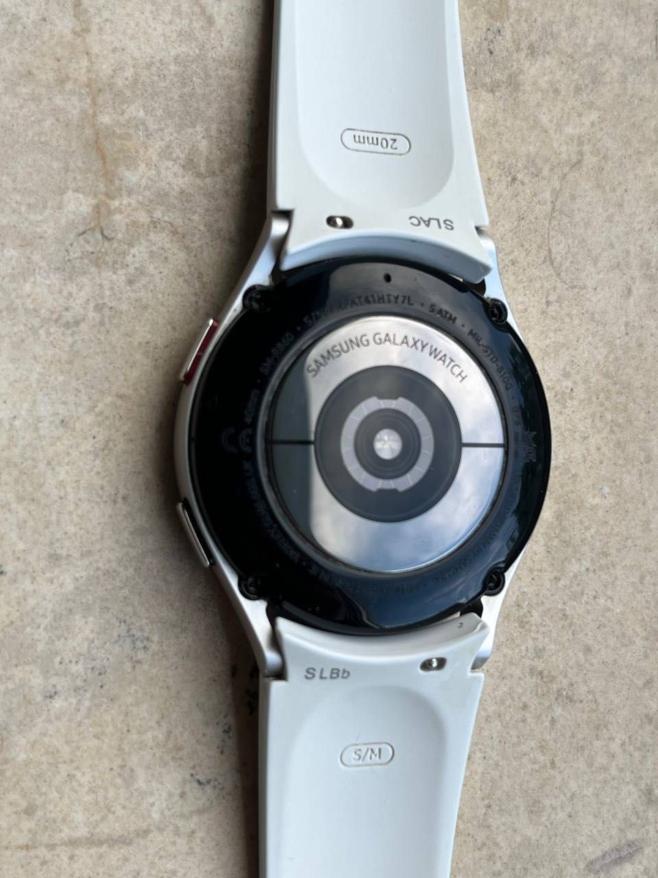 Смарт часовник Samsung Galaxy Watch 4 40mm Silver