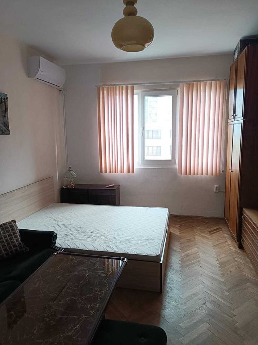 Дава се под наем Двустаен апартамент в Бургас, Зорница - 58 кв.м за 350 € - Снимка #2