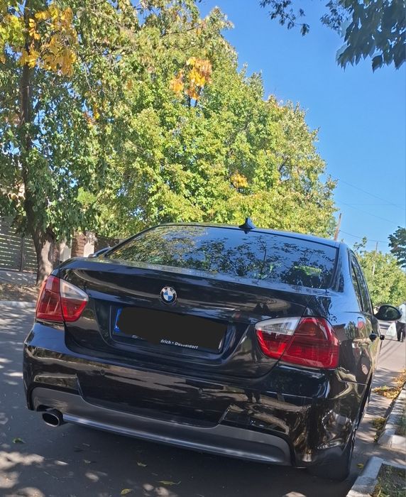 Vând bmw seria 3 ,e90