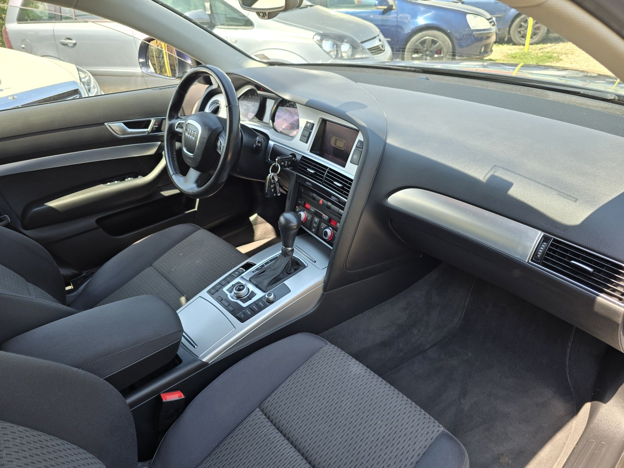 Audi A6 2.0.D fab 2010 E5 cutie automata Faruri Led,Navi, clima