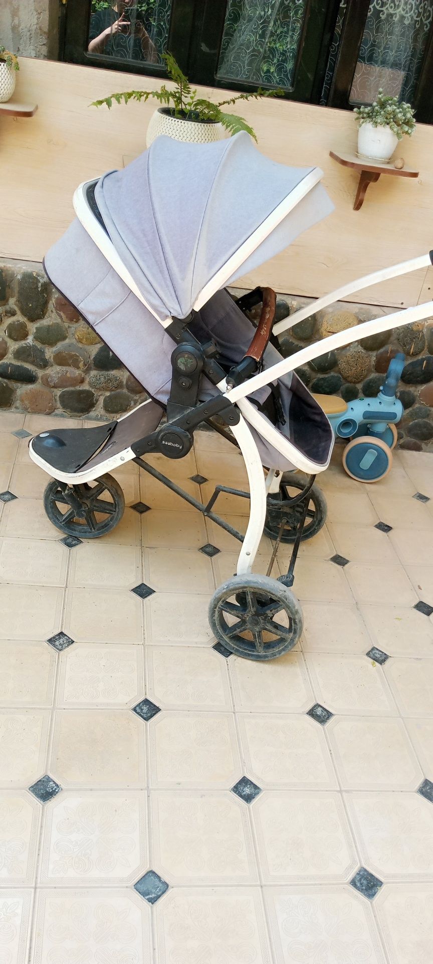 bolalar kalyaskasi xolati yaxshi .