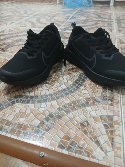 Найк новый 42 размер маламеркі