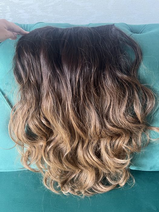 Волосы на заколках в окрашивании балаяж