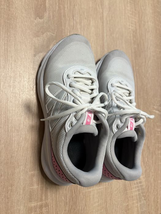 Продавам маратонки New Balance