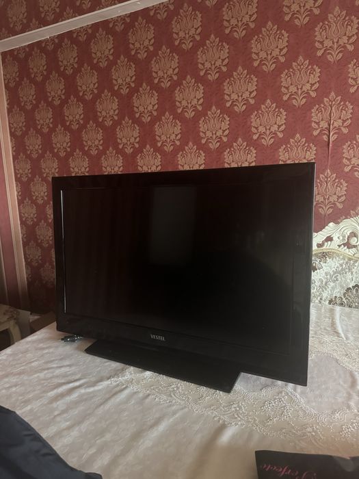 Продам телевизор б/у в отличном состояний