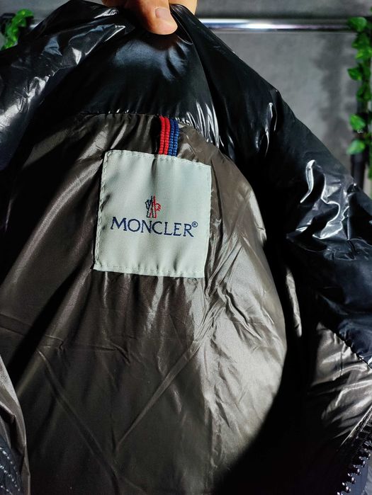 Geaca MoncIer marimea M