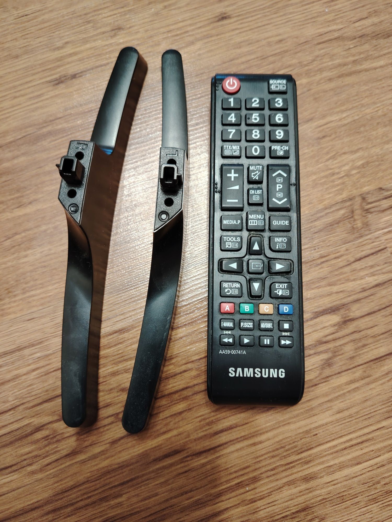 TV Samsung UE 32J4570SS
