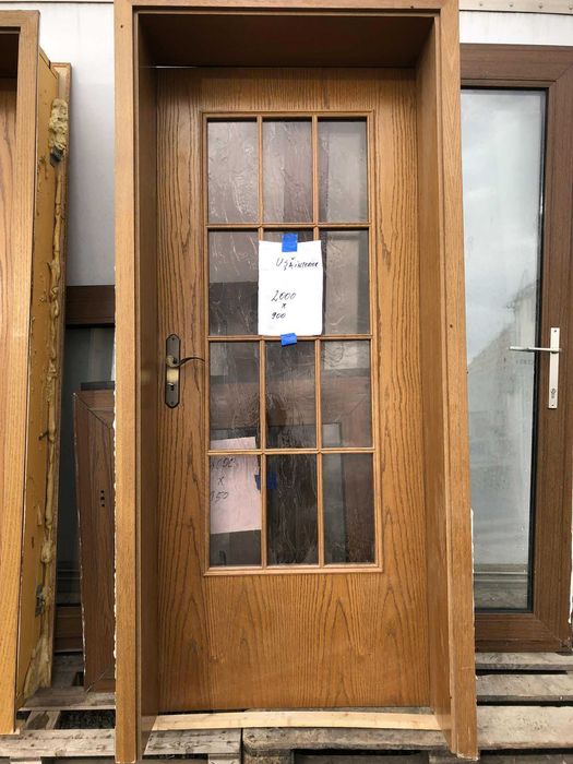 Usi de interior cu toc