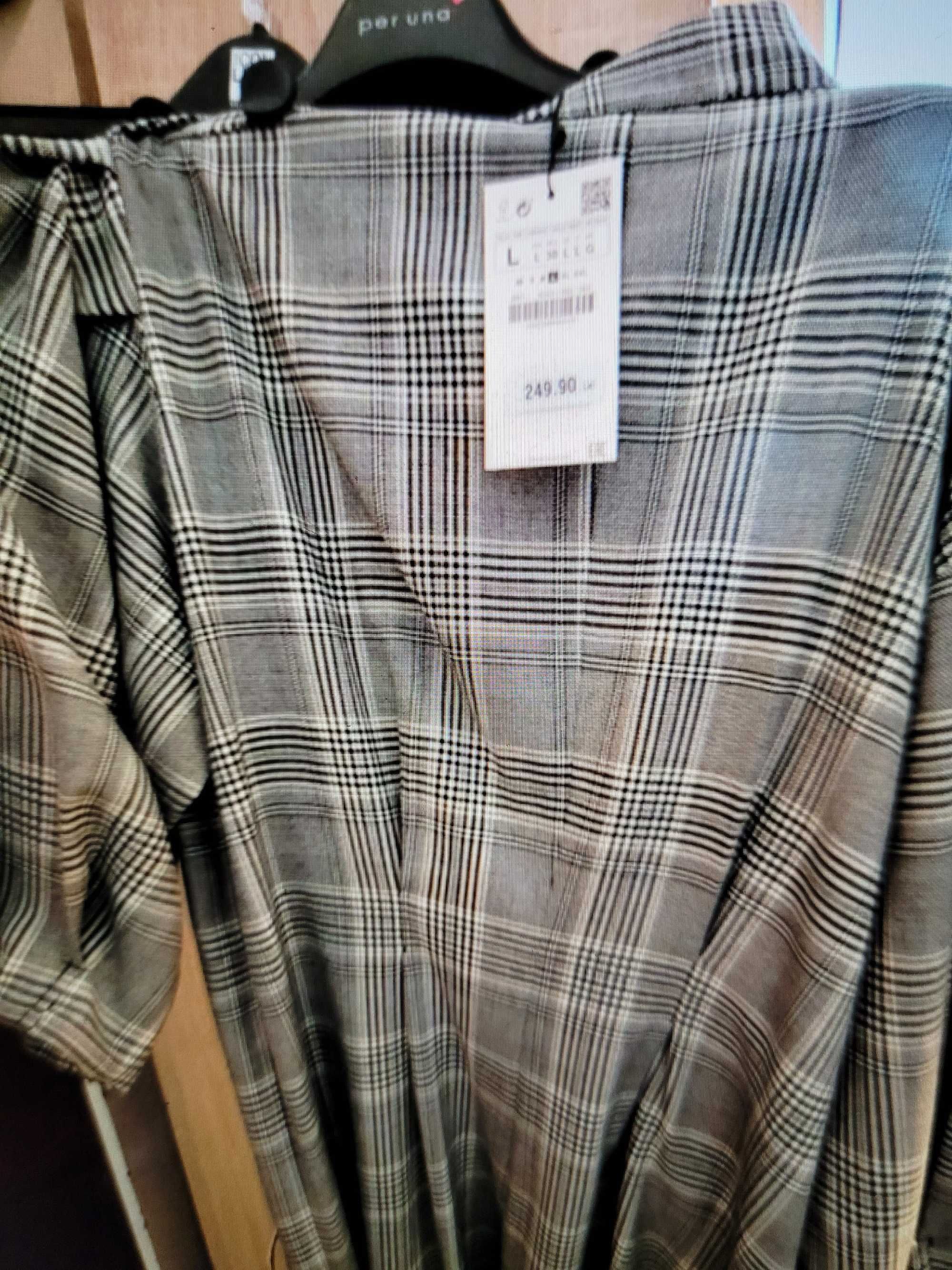 Vand rochie noua ZARA