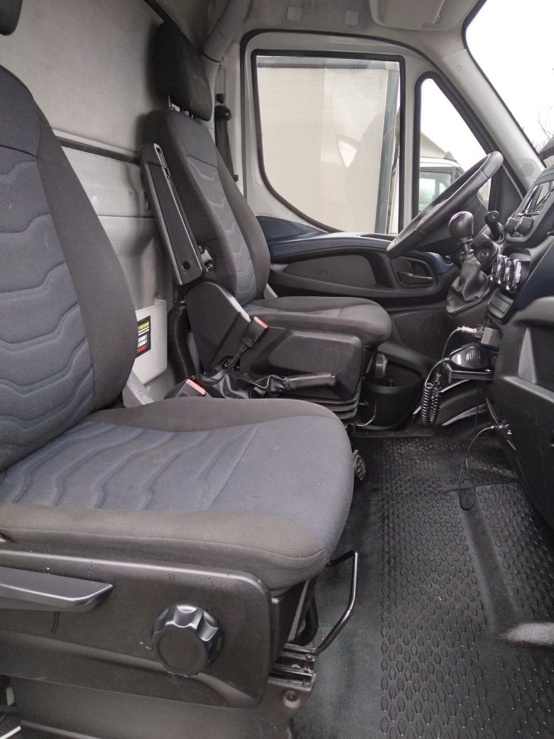 Vind iveco daily