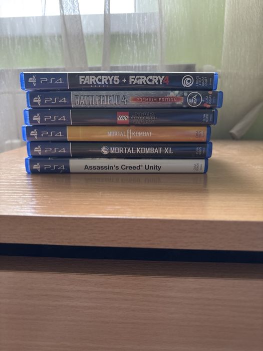 Ps4 конзола в бъндъл със Fifa 18