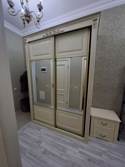 Продам шкаф купе