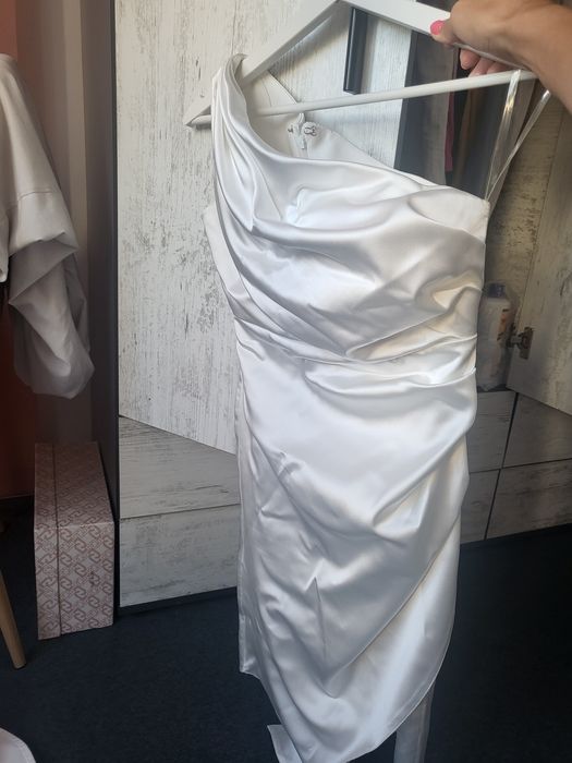 Официална дамска рокля