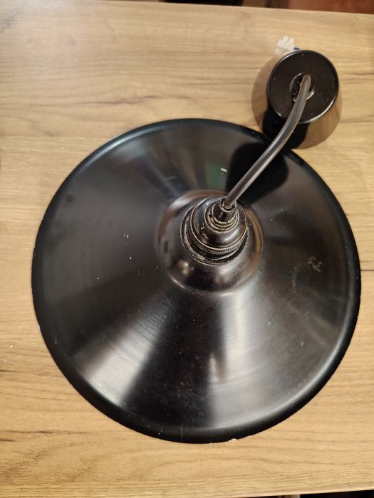 Лампа в индустриален стил