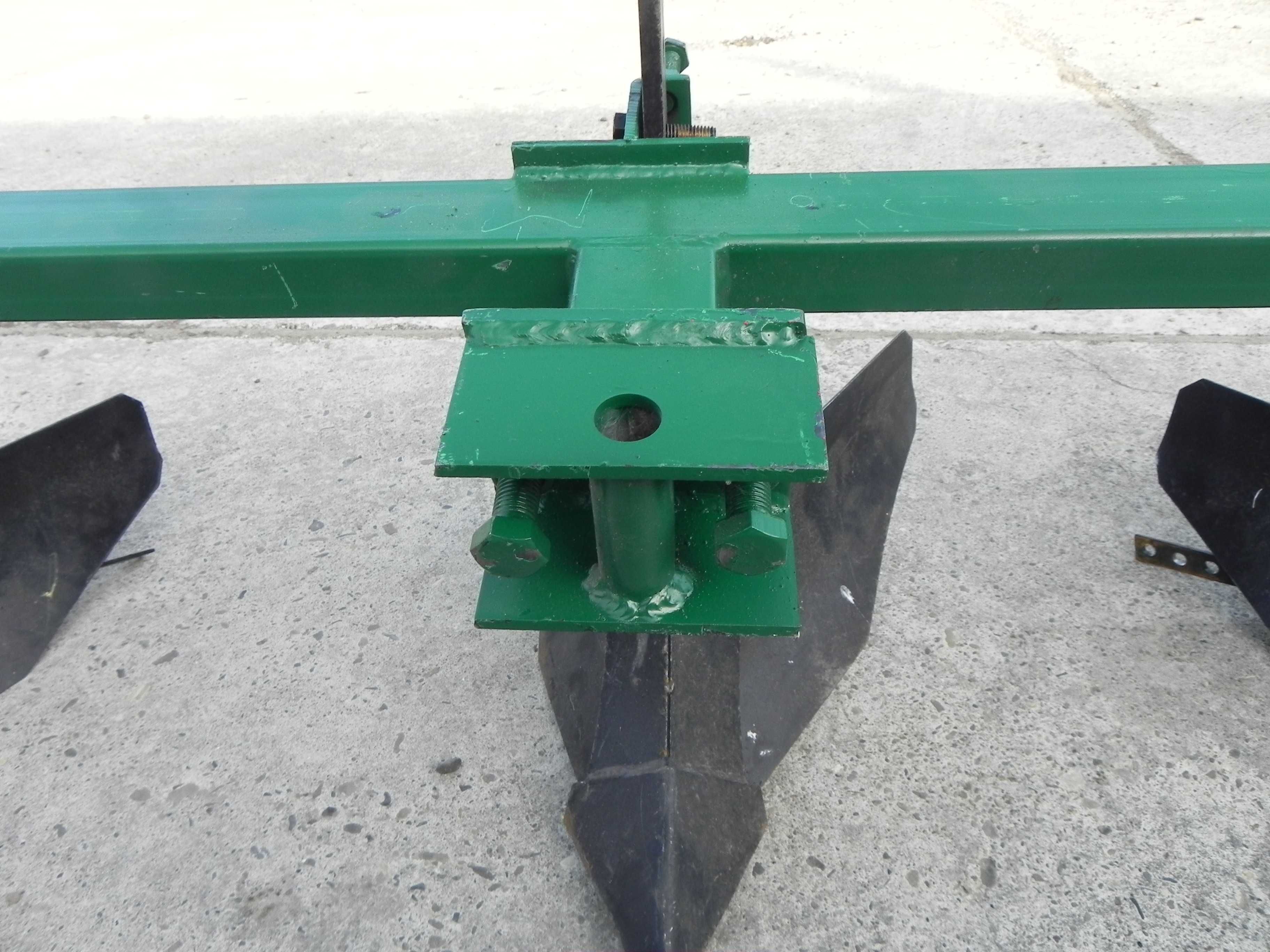 Rarita bilon pe 3 randuri pentru motocultor sau tractor mic