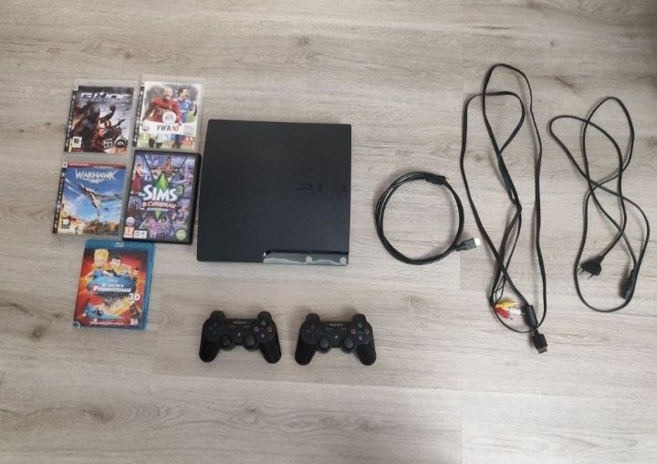 PS 3 прошитая, много игр