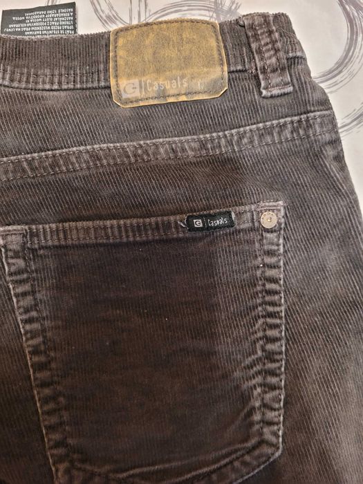 Pantaloni Casuals, catifea C&A, marimea 33/32