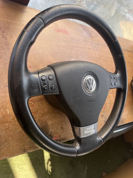 Volan cu comenzi piele 3 spite vw Passat B6 R-line
