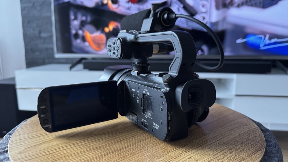 Camera video Canon XA10
