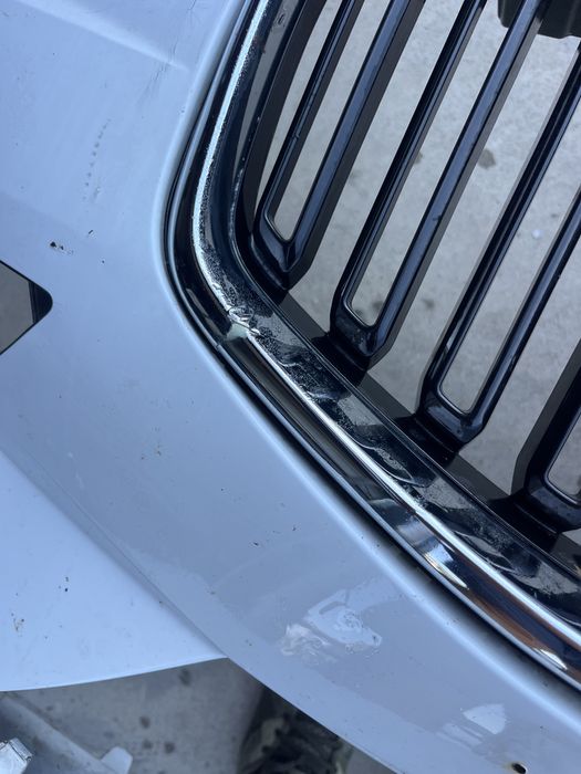 Броня с решетка Volvo XC 60