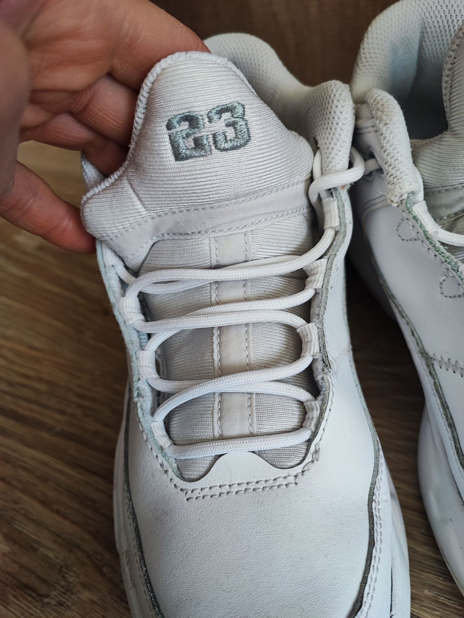 Маратонки Air Jordan UK5 EUR38