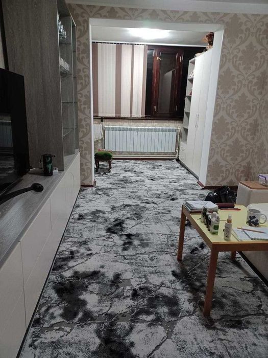 Mikrarayon hududida 3xonali kvartira sotiladi