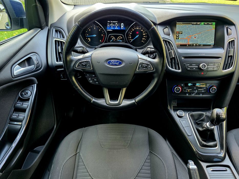 Ford Focus Titanium 2017 1.5 TDCI euro 6 ,Carte service Ford
