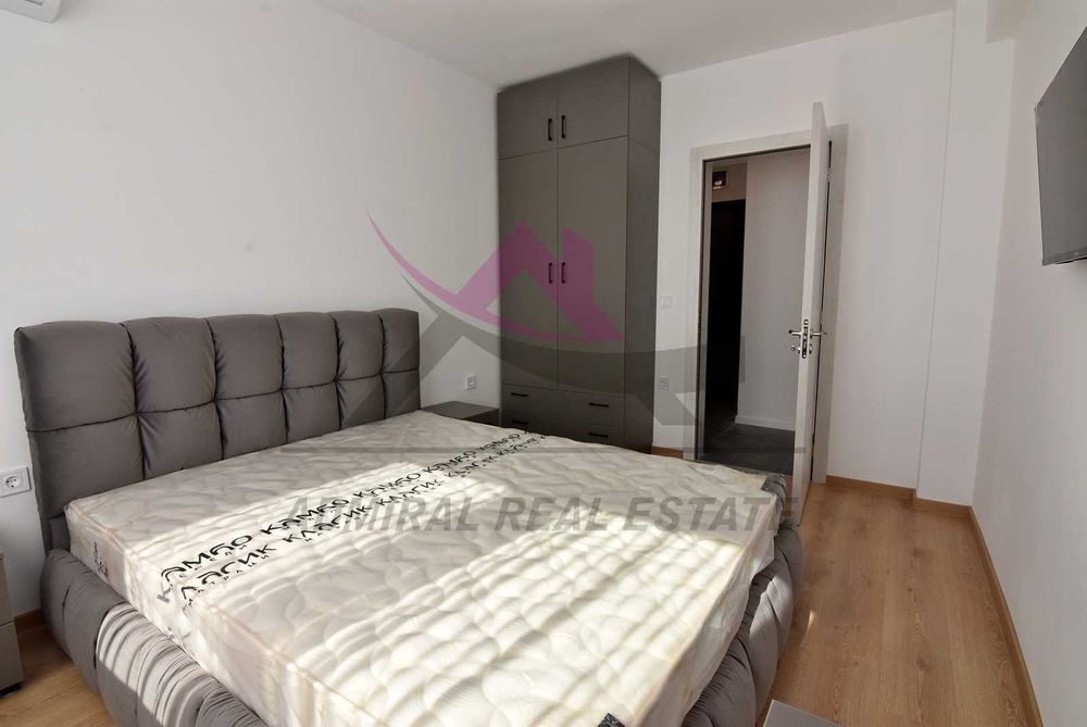 Чисто нов -тристаен -Възраждане 3 , с гледка море