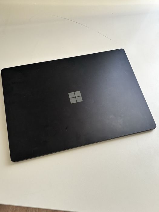 Microsoft surface A1873