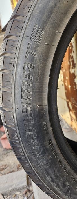 Шины зимние отличным состояние
