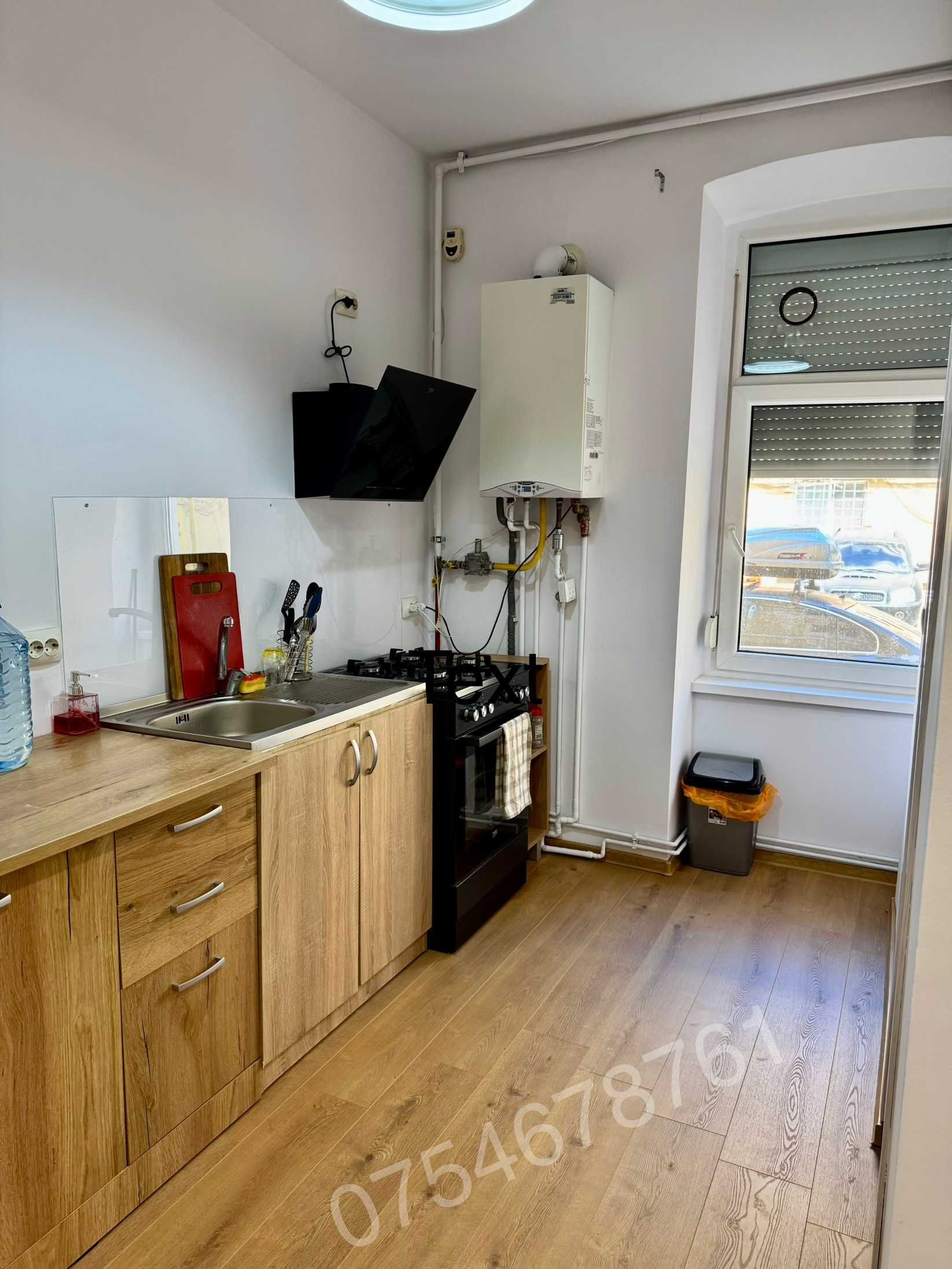 Proprietar - Vand apartament decomandat 2 camere