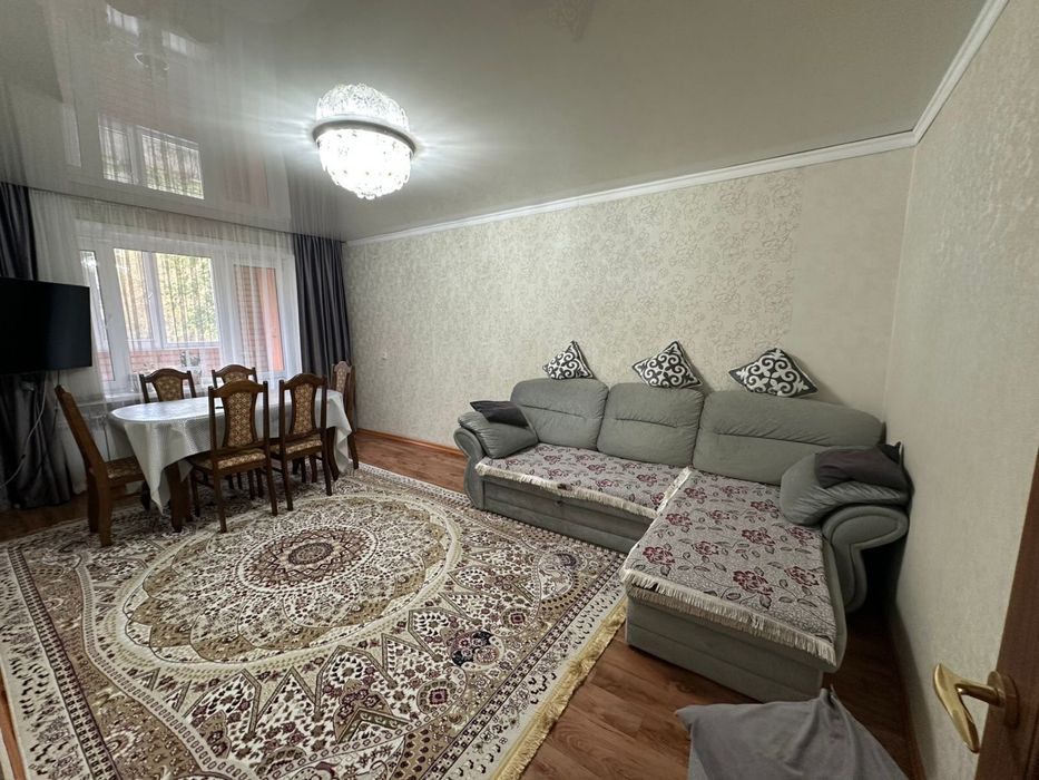 Продам 4х комнатную квартиру