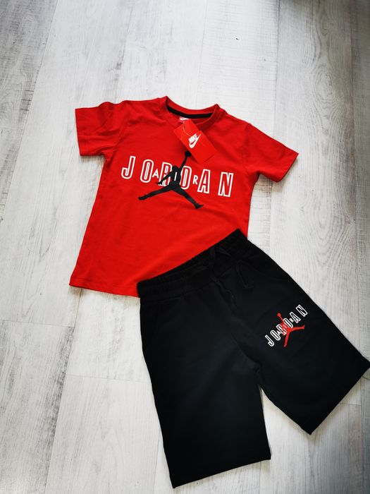 Set Nike Jordan 100 ron