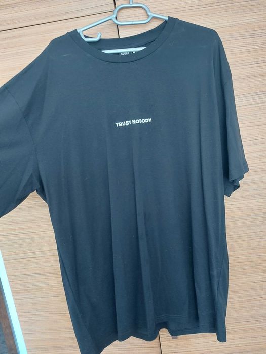 Tricouri FSBN cu imprimeu,diferite culori și modele