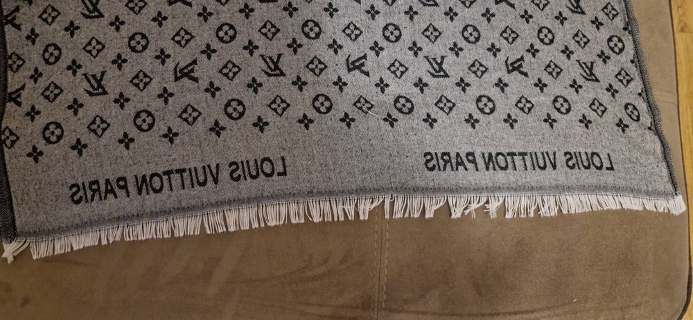 Дамски пролетен шал