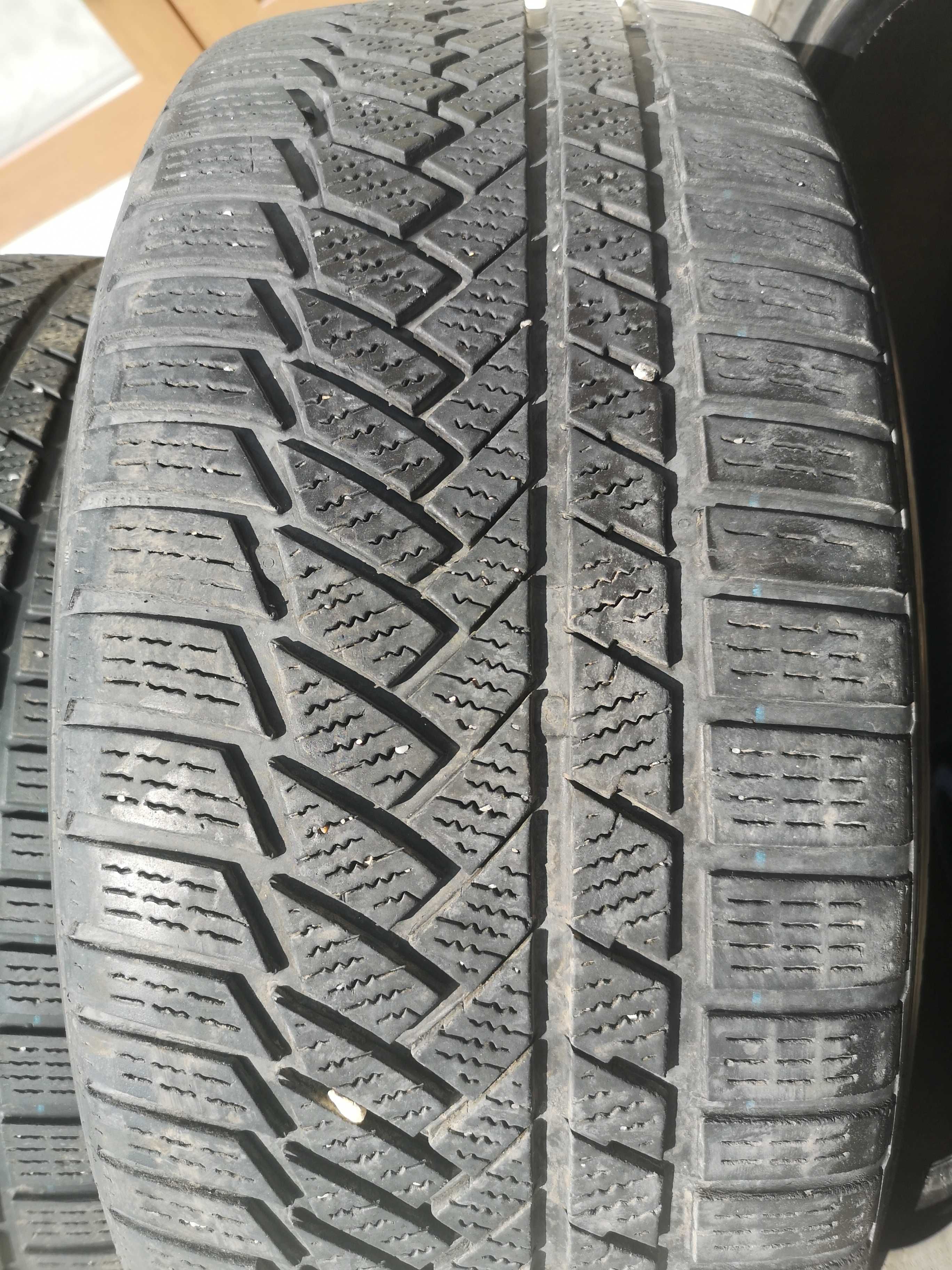 Зимни Гуми 235 45 R18 98V XL Continental Winter Contact 850P DOT 2318