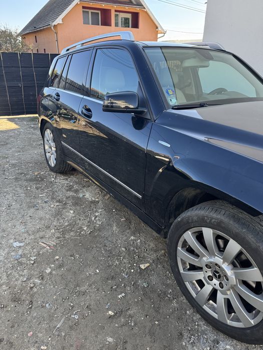Mercedes GLK 2011 , lovit , 2.2 diesel 170 cp , vand sau schimb