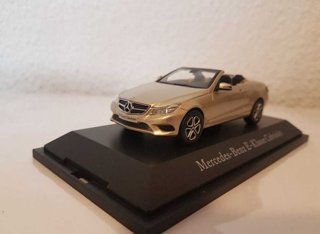 macheta Mercedes E Klass  scara 1/43