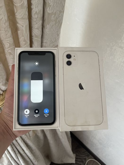 IPhone 11/128Gb - В идеальном состоянии